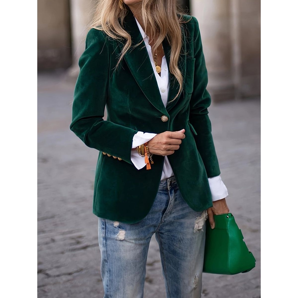 Chica | Velvet blazer