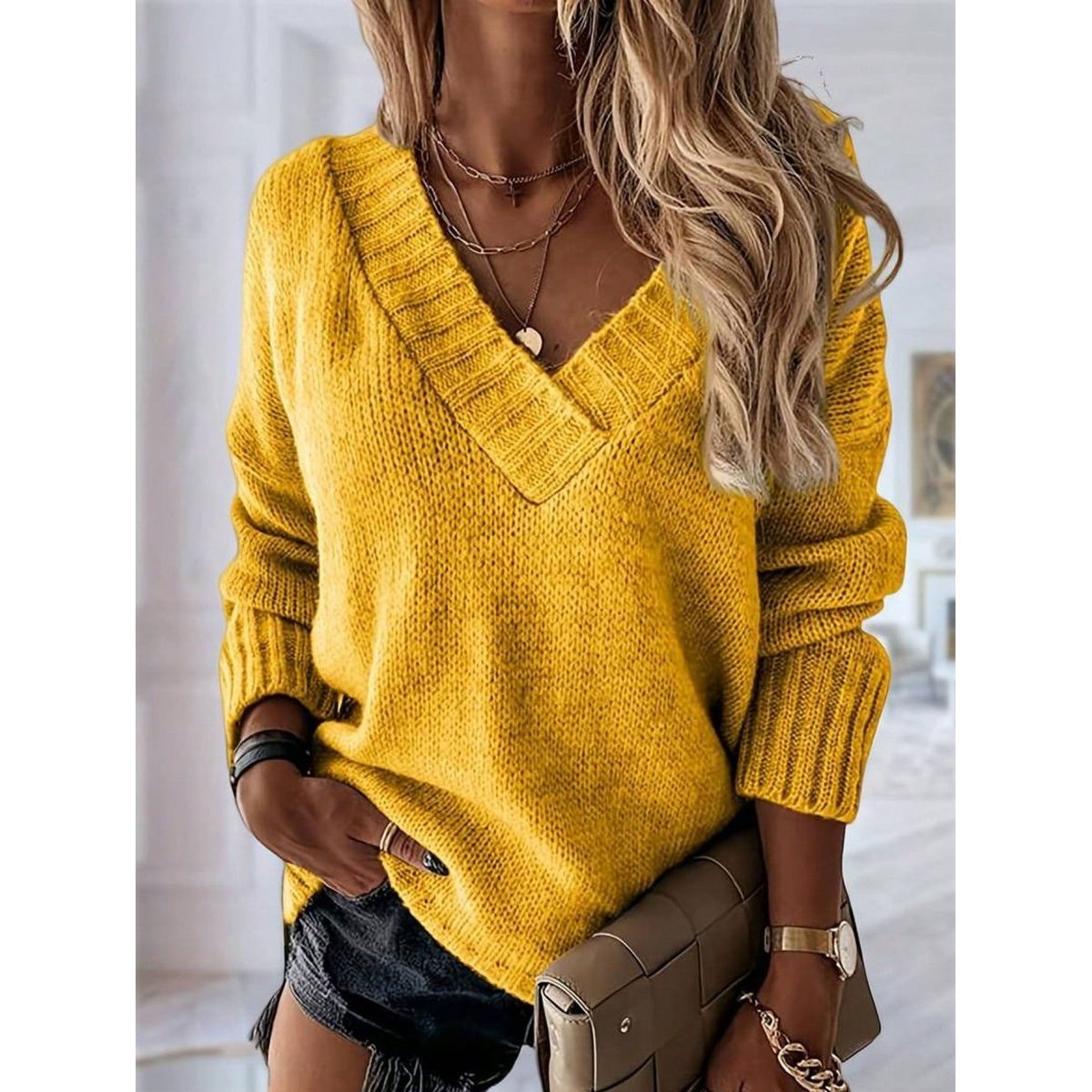 Clara | V neck Sweater